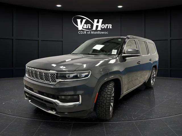 Used 2022 Baltic Gray Metallic Clearcoat Jeep Series III image 3