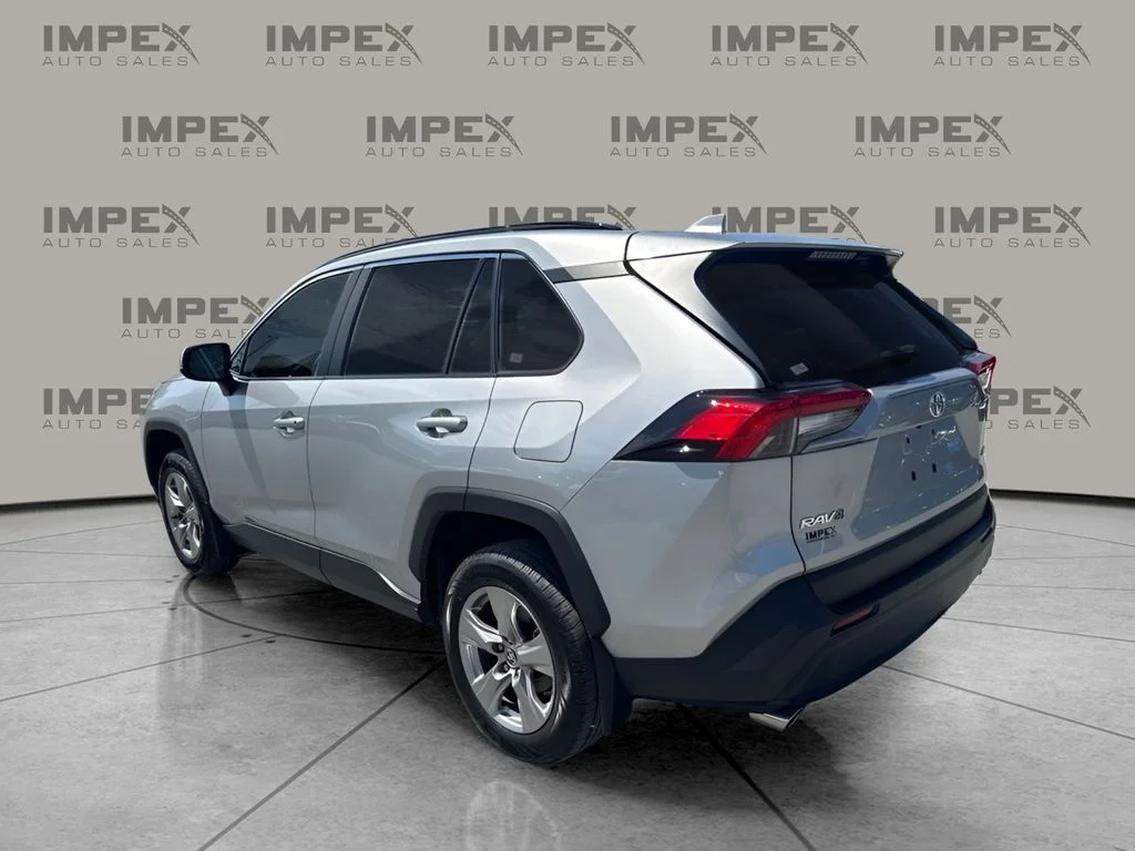 Used 2025 Silver Toyota XLE image 2