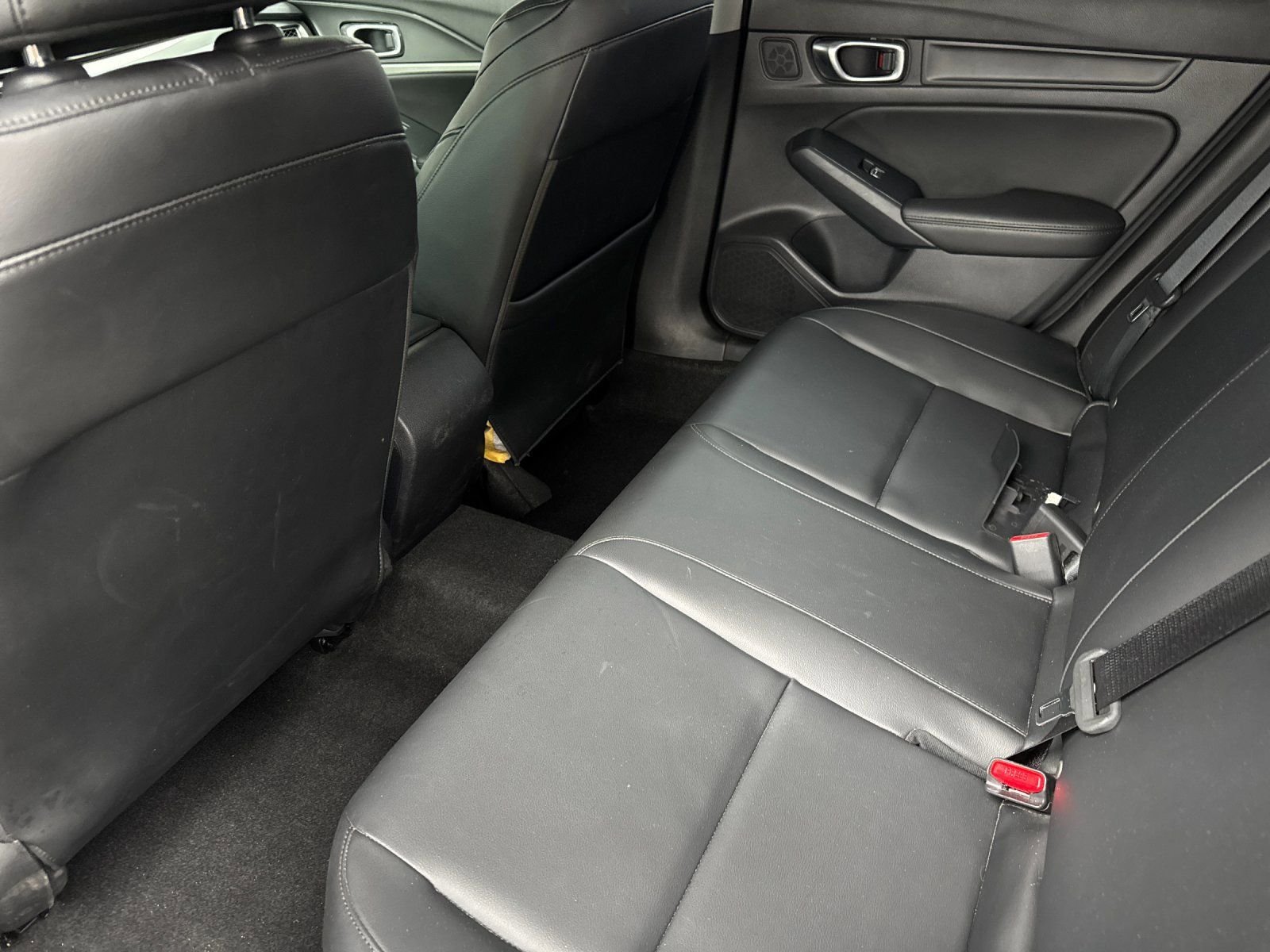 Used 2023  Acura Base image 11