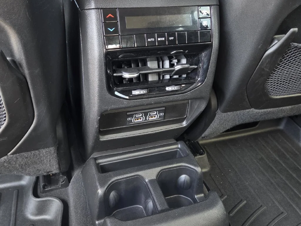 Used 2023 Red Jeep Laredo image 38