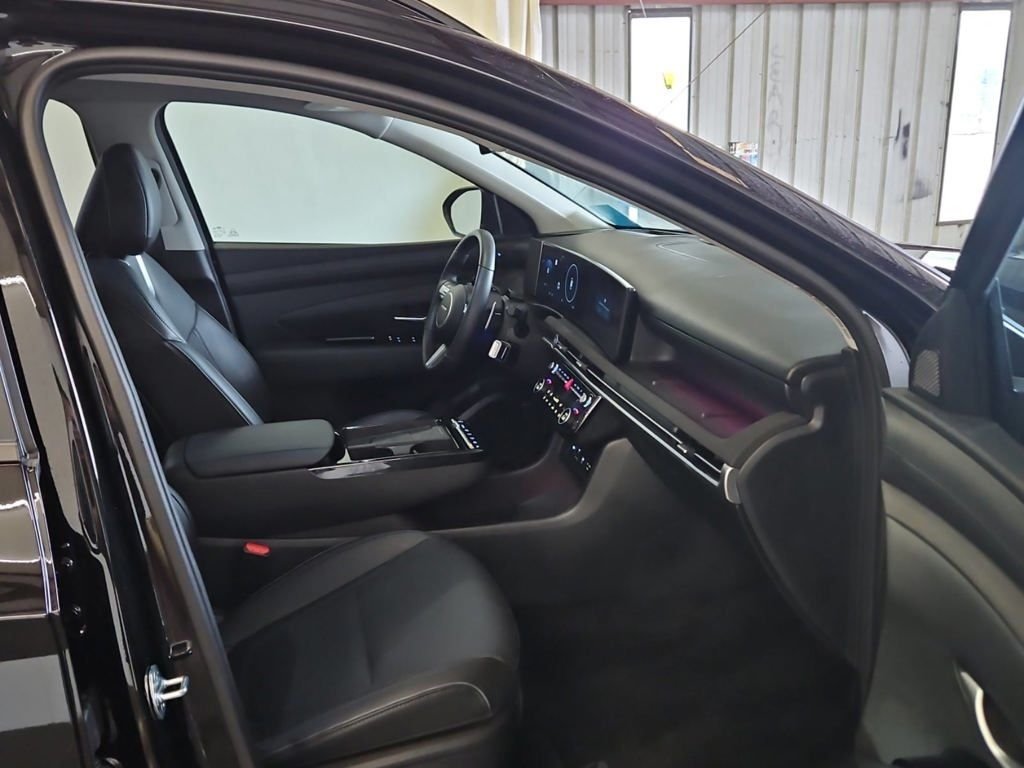 Used 2026 Black Hyundai Limited image 15