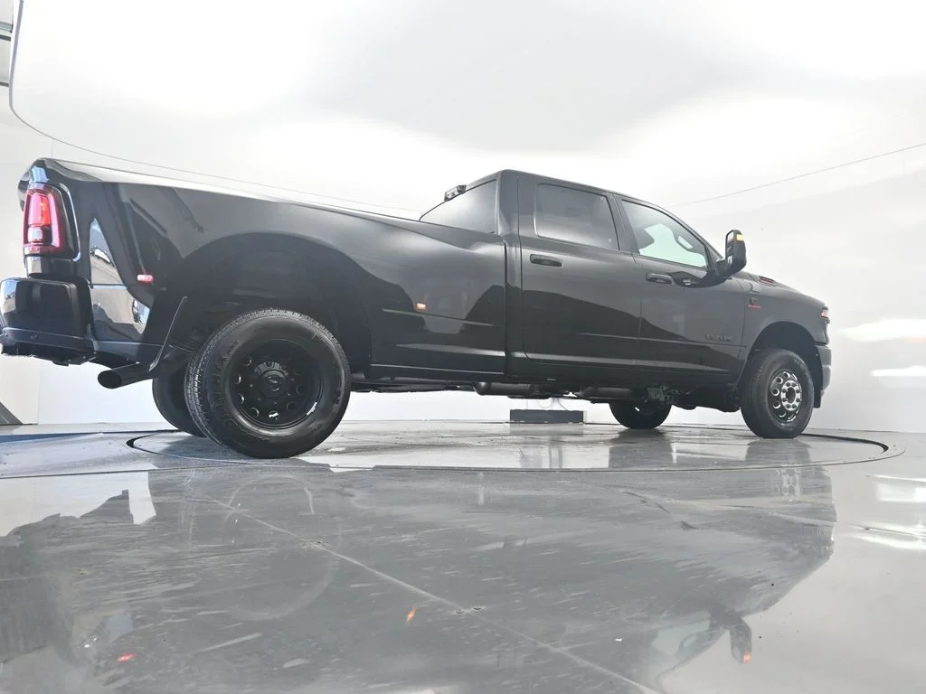 New 2026 Diamond Black Crystal Pearlcoat RAM Big Horn image 37