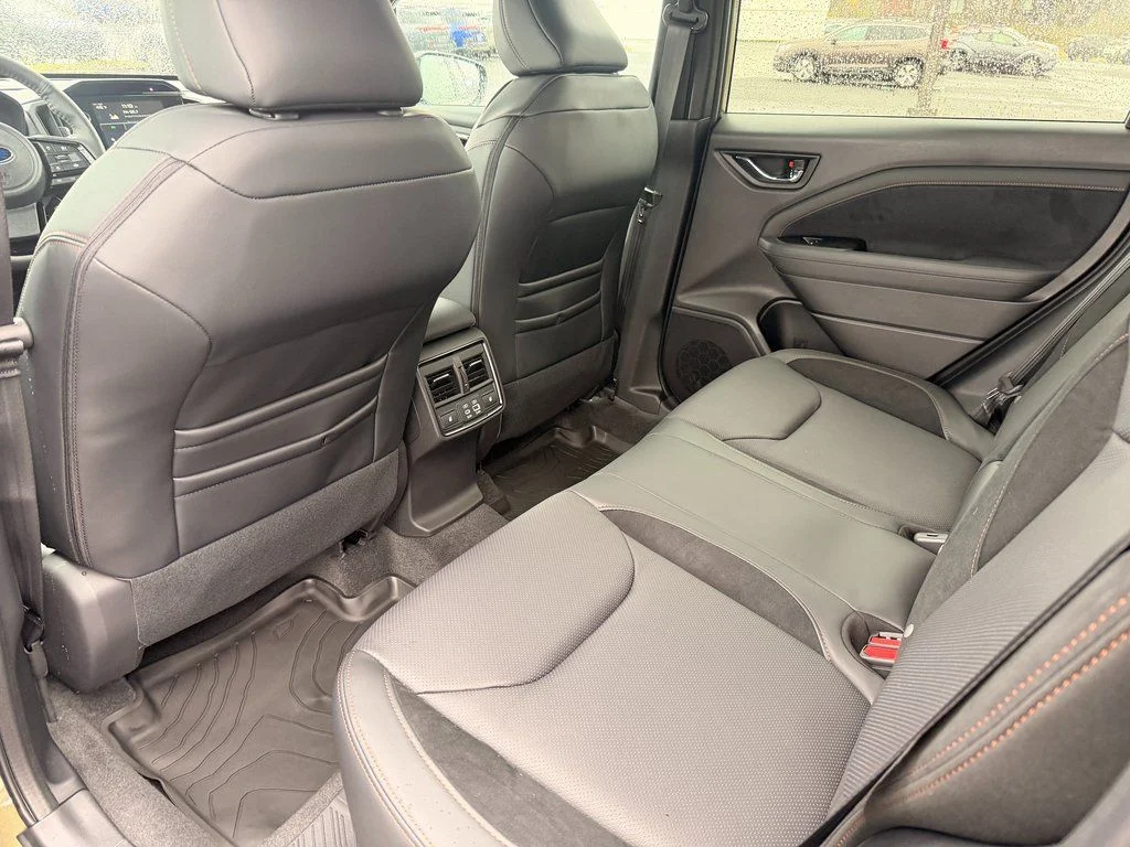 New 2026 AUTUMN GREEN METALLIC Subaru Touring image 61