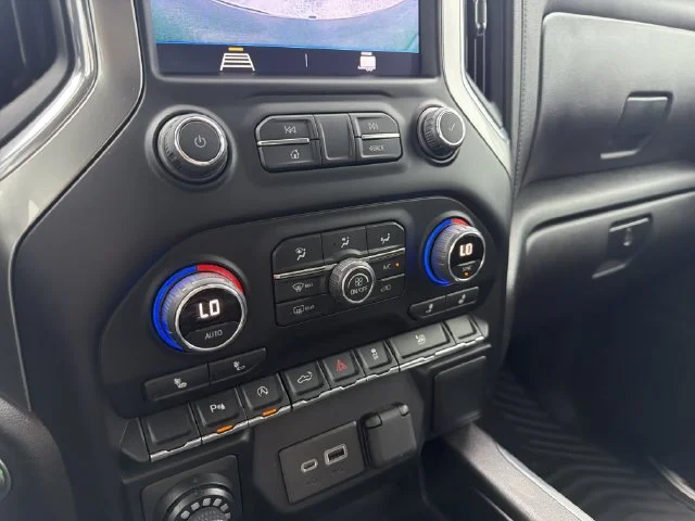 Used 2022 Gray Chevrolet RST image 24