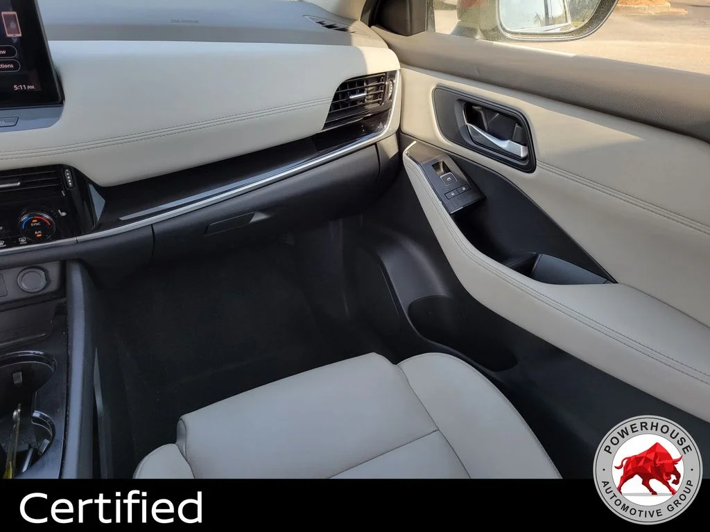 Used 2024 Red Nissan SL image 22
