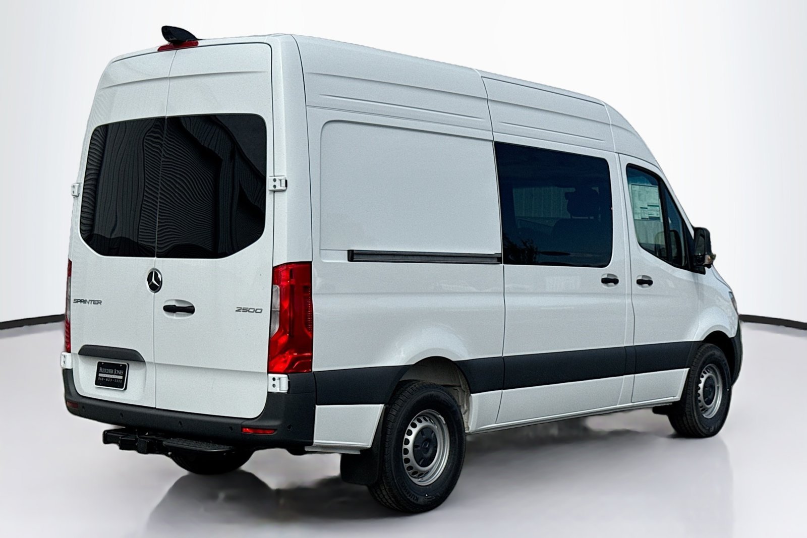 New 2026 Arctic White Mercedes-Benz  image 10