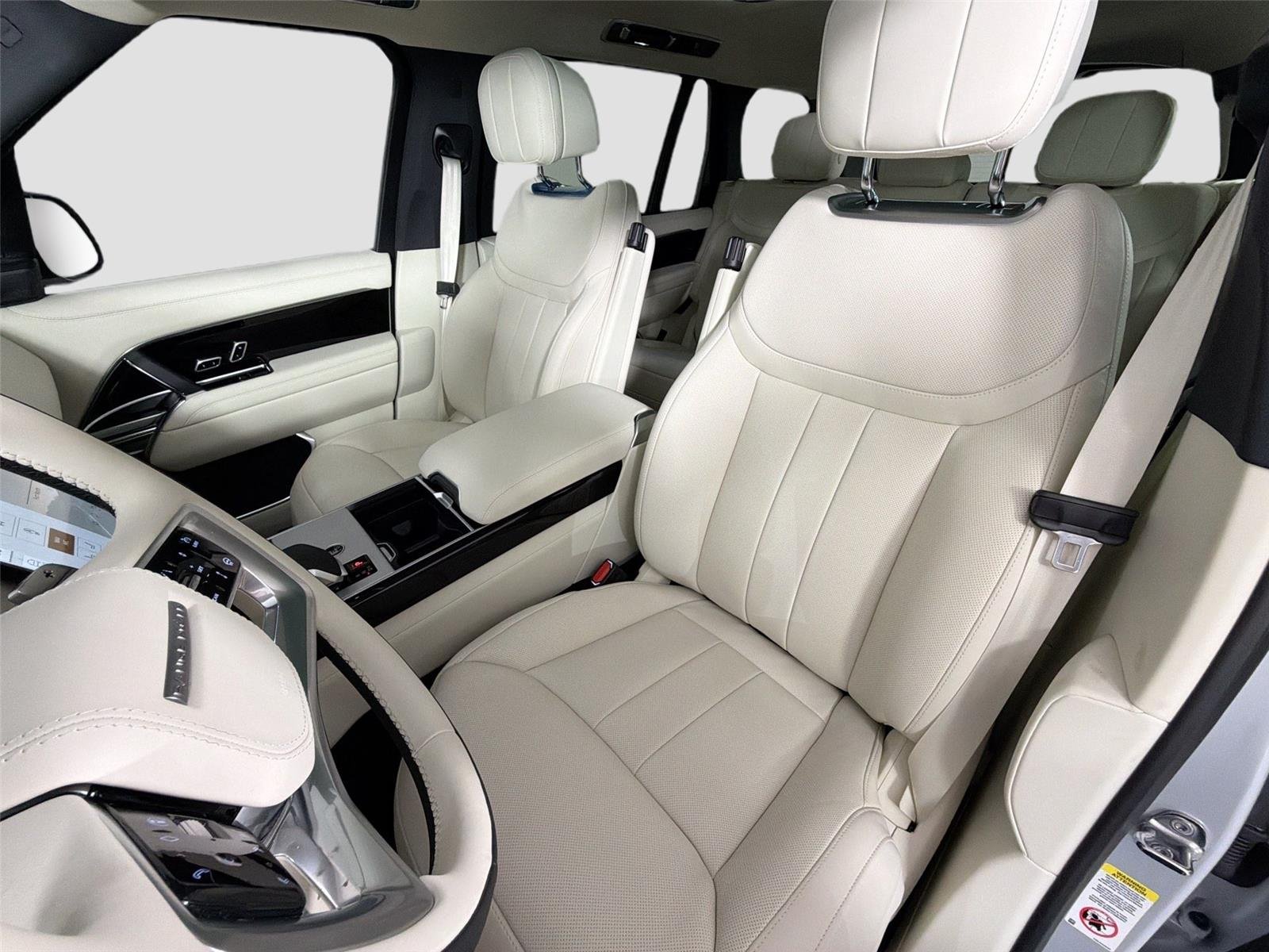 New 2026 Ethereal Frost Sliver LAND ROVER SE LWB 7-Seats / V8 image 20
