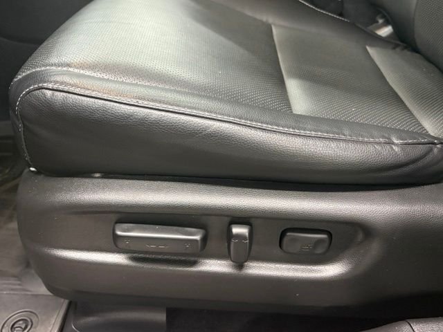 Used 2024 Red Honda RTL image 13