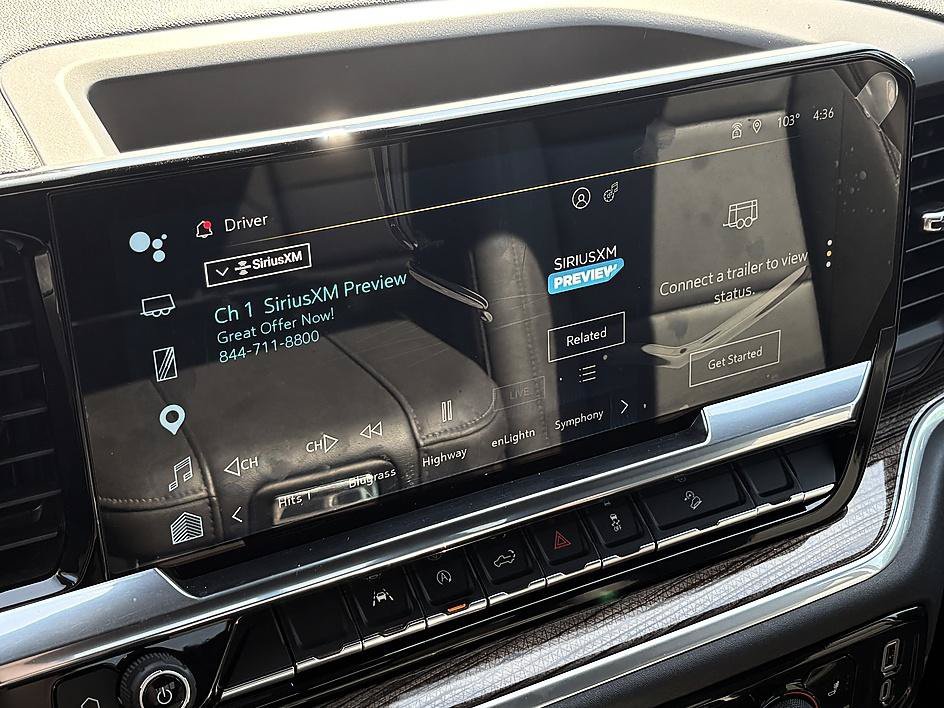 Used 2025 Sterling Gray Metallic Chevrolet LT image 21