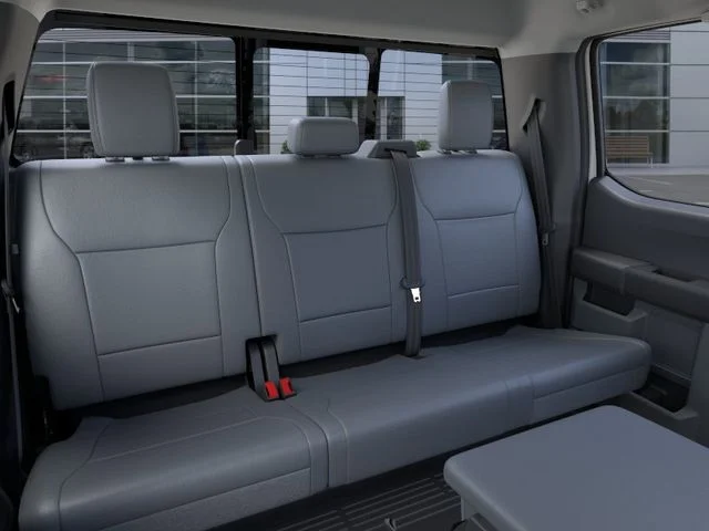 2025 Ford F-350 Super Duty Chassis Cab XL - Photo 11