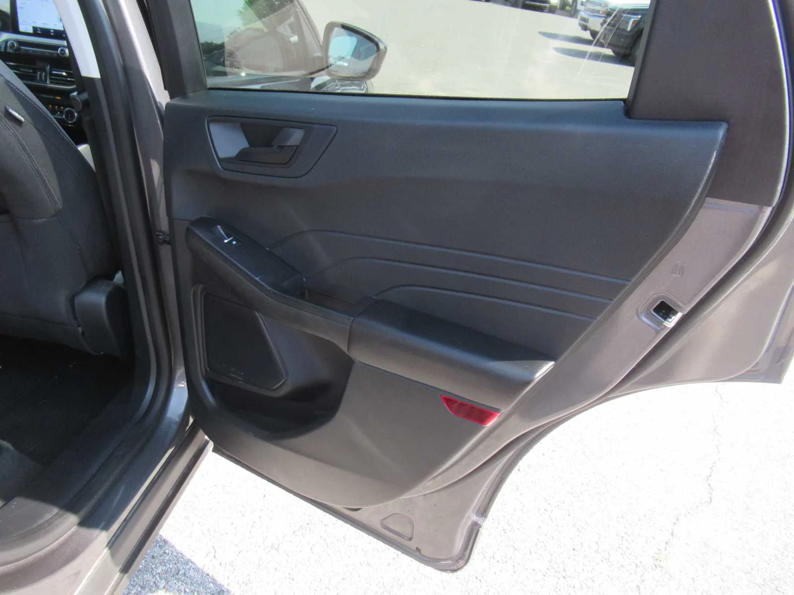 Certified Used 2022 Carbonized Gray Ford SE image 21