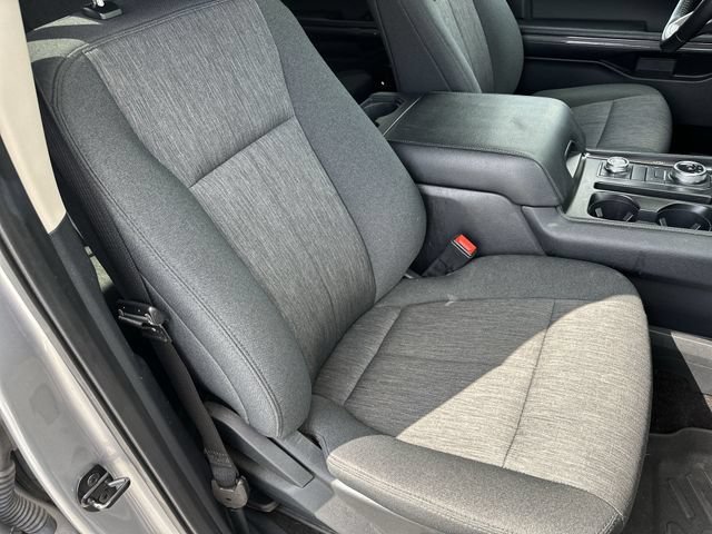 Used 2023 Silver Ford XLT image 28