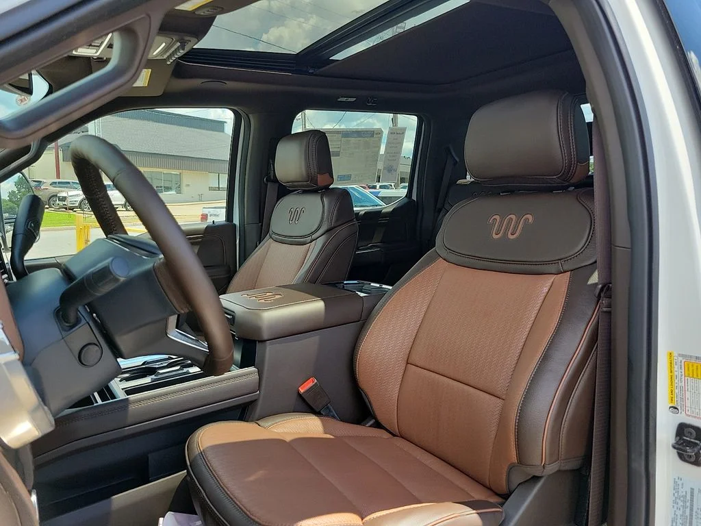 New 2026 Star White Metallic Tri-Coat Ford F-250® King Ranch® image 11