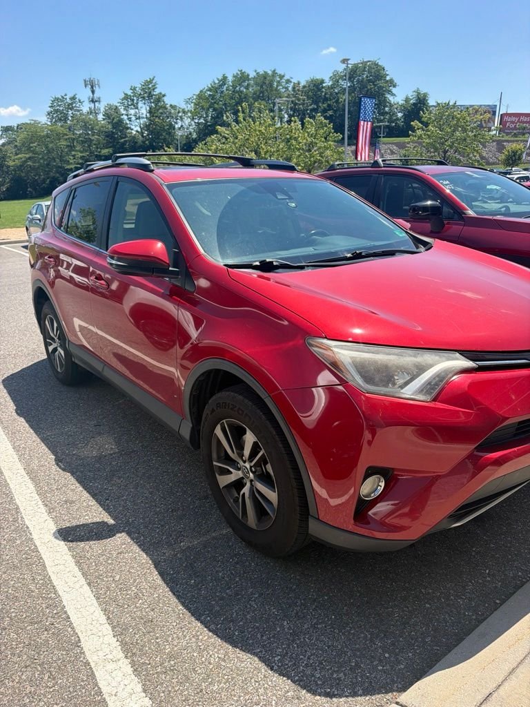 Used 2017 Red Toyota XLE image 1