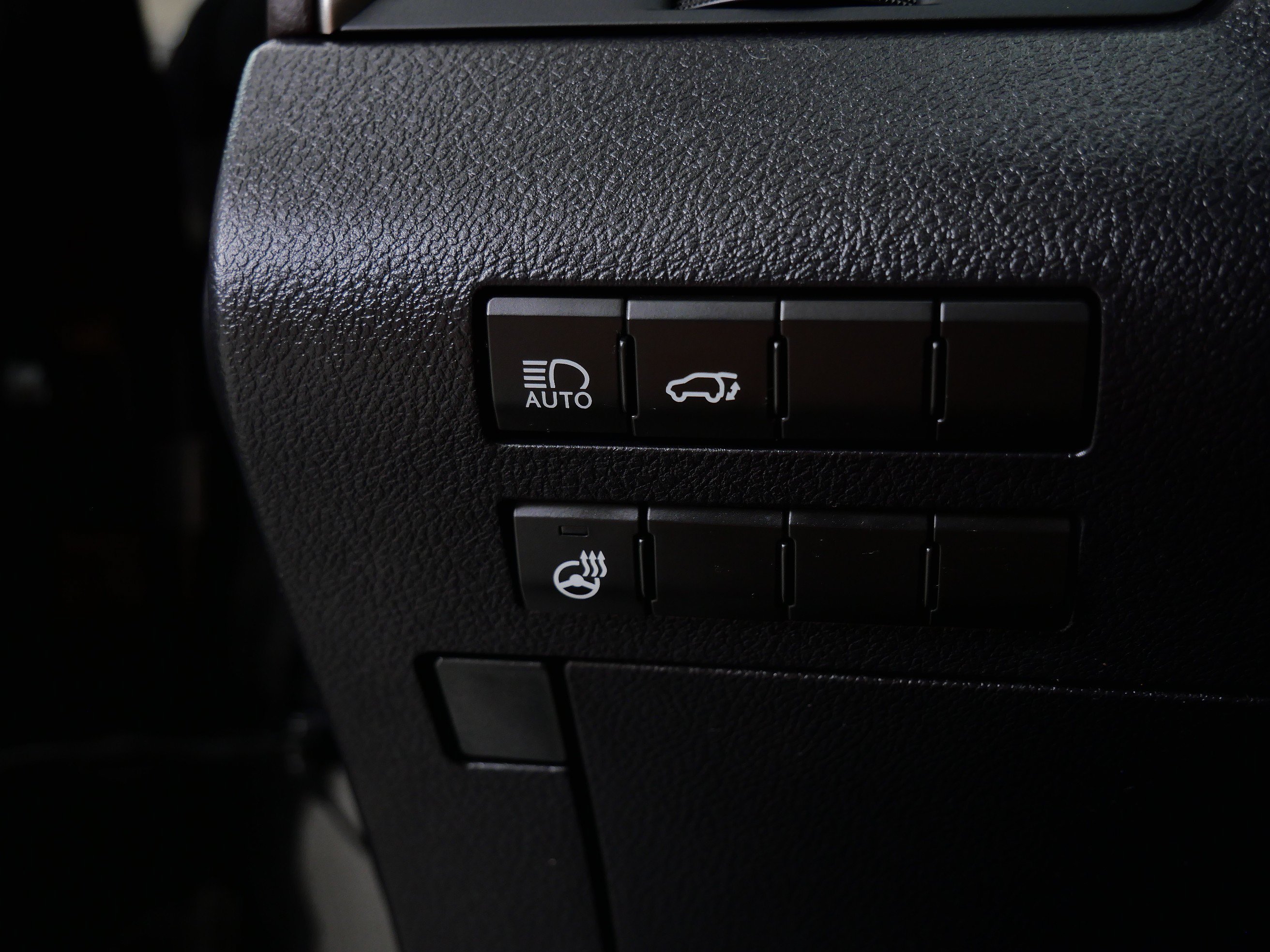 Used 2016 Black Lexus F Sport image 25