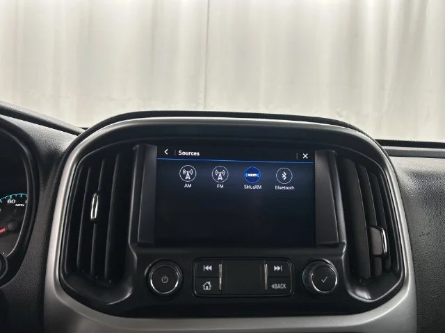 2022 Chevrolet Colorado LT - Photo 9