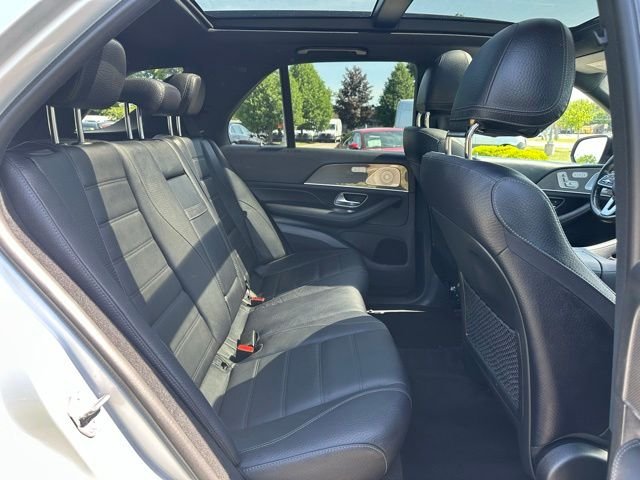 Used 2021 Silver Mercedes-Benz GLE 450 image 24