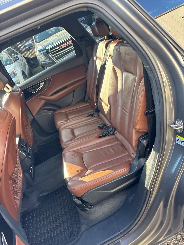 Used 2019 Gray Audi 55 Premium image 20