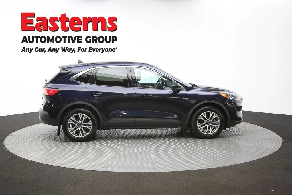 Used 2021 Blue Ford SEL image 43