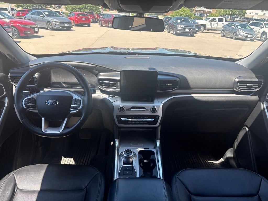 Used 2021 Gray Metallic Ford XLT image 32
