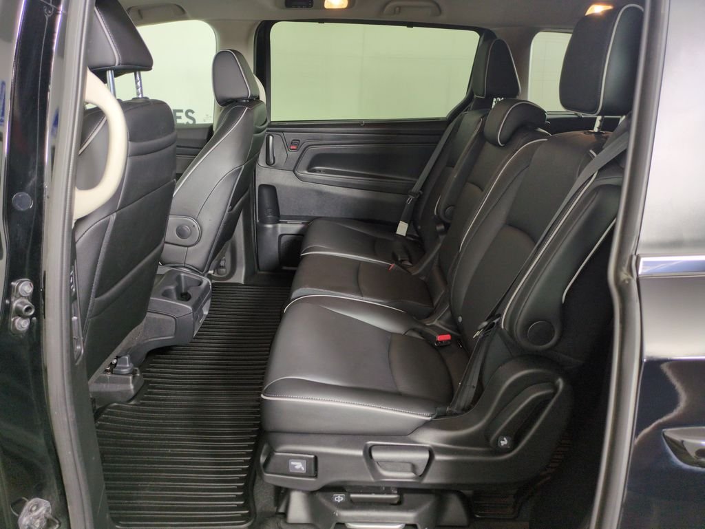 2025 Honda Odyssey Touring - Photo 29