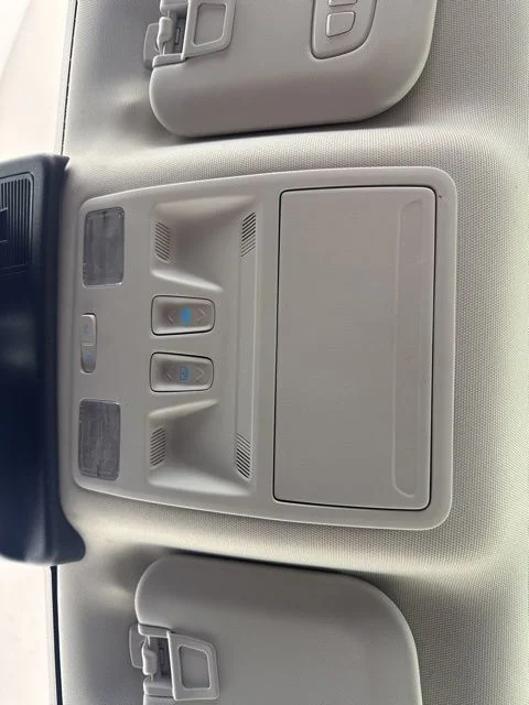 Used 2023 Silver Metallic Ford Outer Banks image 14