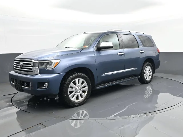 Used 2018 Shoreline Mist Toyota Platinum image 2