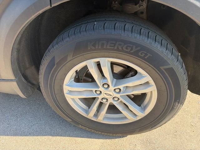 Certified Used 2023 Carbonized Gray Metallic Ford XLT image 14