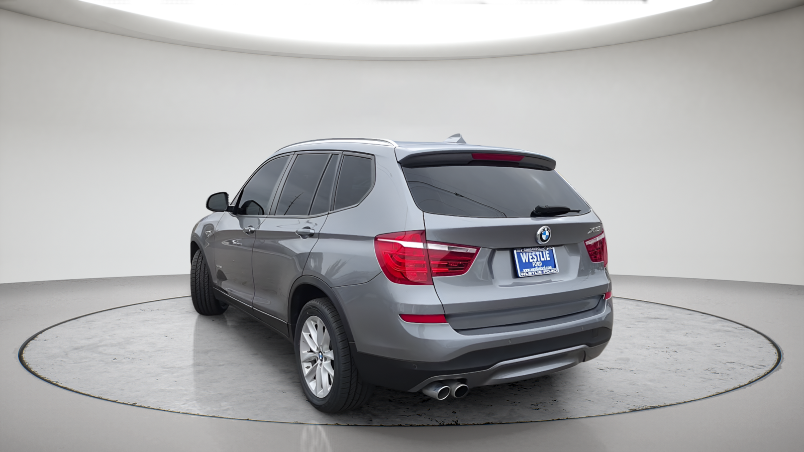Used 2016 Gray BMW xDrive28i image 9