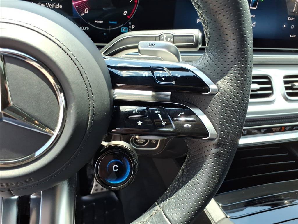Certified Used 2025 MANUFAKTUR Moonlight White Metallic Mercedes-Benz AMG® GLE 53 image 17