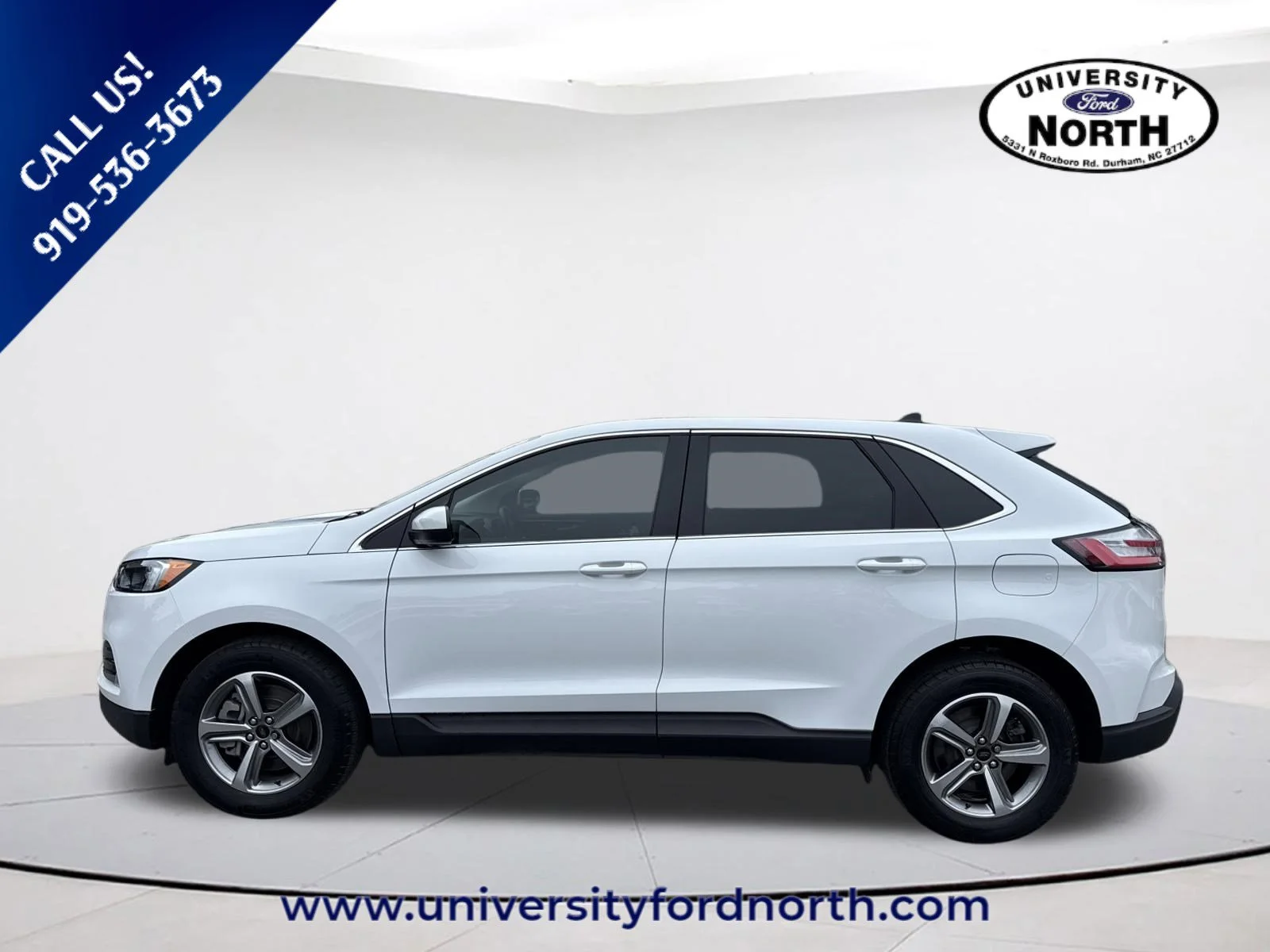 Used 2024 Oxford White Ford SEL image 4