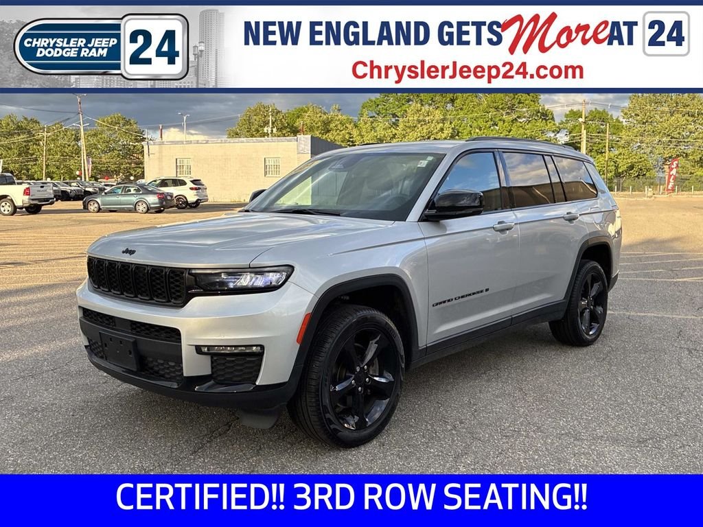 Used 2024 Silver Jeep Limited image 1
