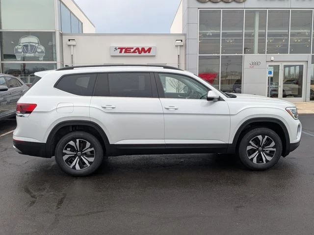 New 2026 White Volkswagen 2.0T SE image 5