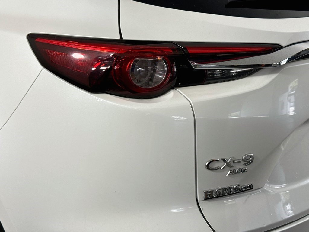 Used 2020 Snowflake White Pearl Mica Mazda Touring image 32