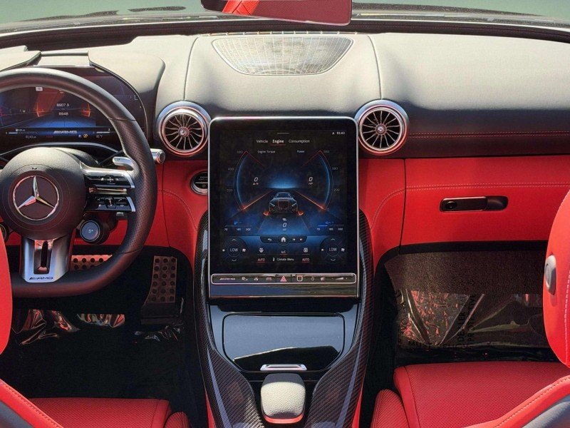 Used 2022  Mercedes-Benz AMG® SL 63 image 23