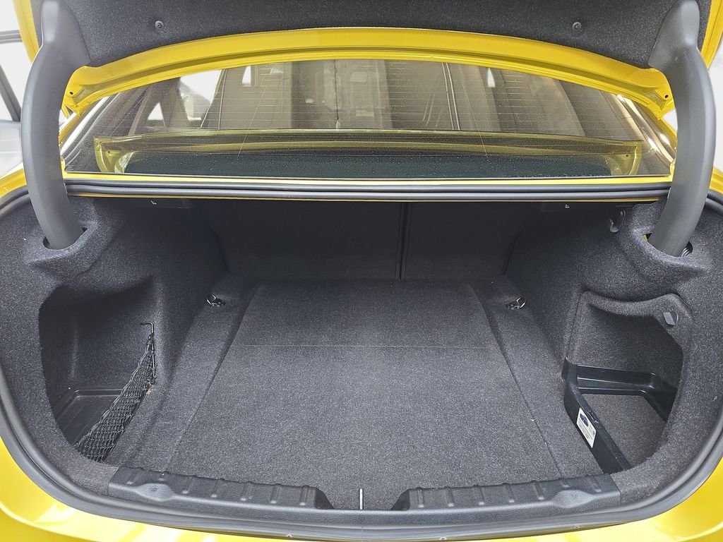 Used 2018 Yellow BMW Base image 14