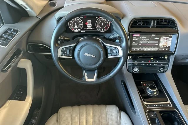 Used 2020 Blue Jaguar 30t Portfolio image 13