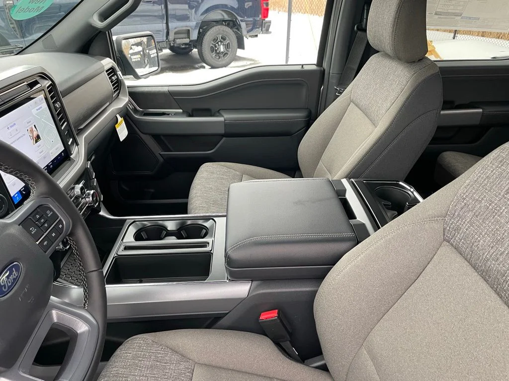2025 Ford F-150 XLT - Photo 53