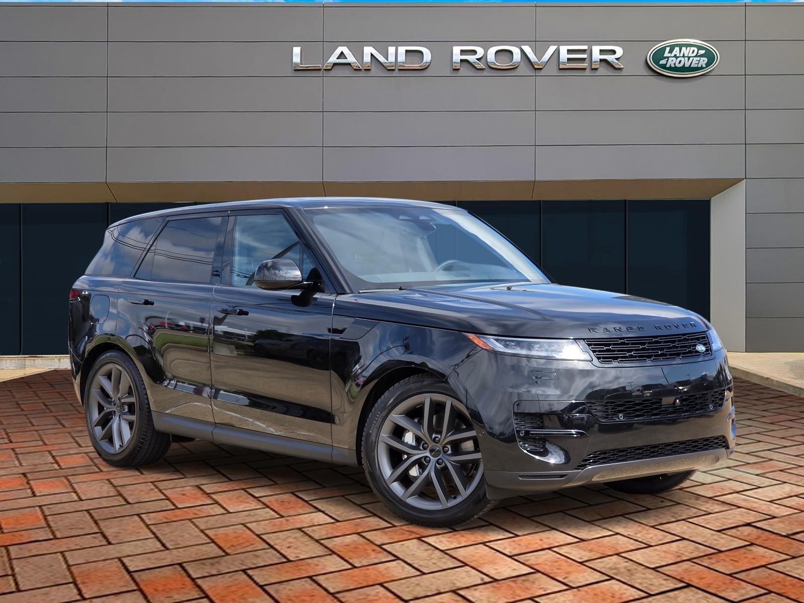 2027 Land Rover Range Rover Sport SE P360