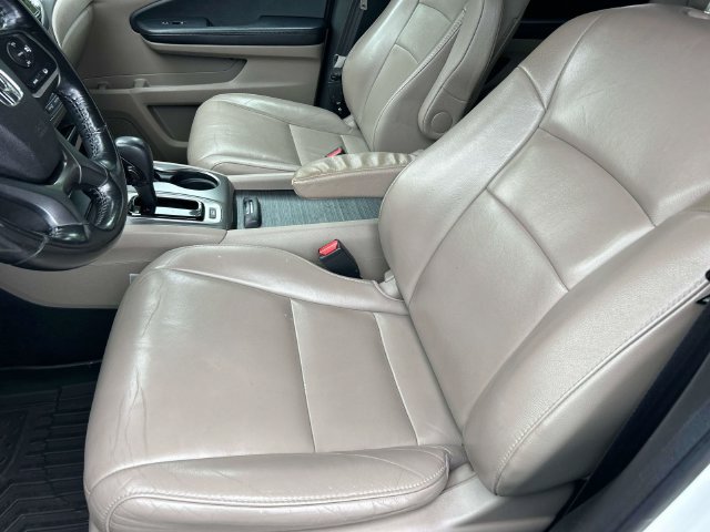 Used 2019  Honda EX-L image 30