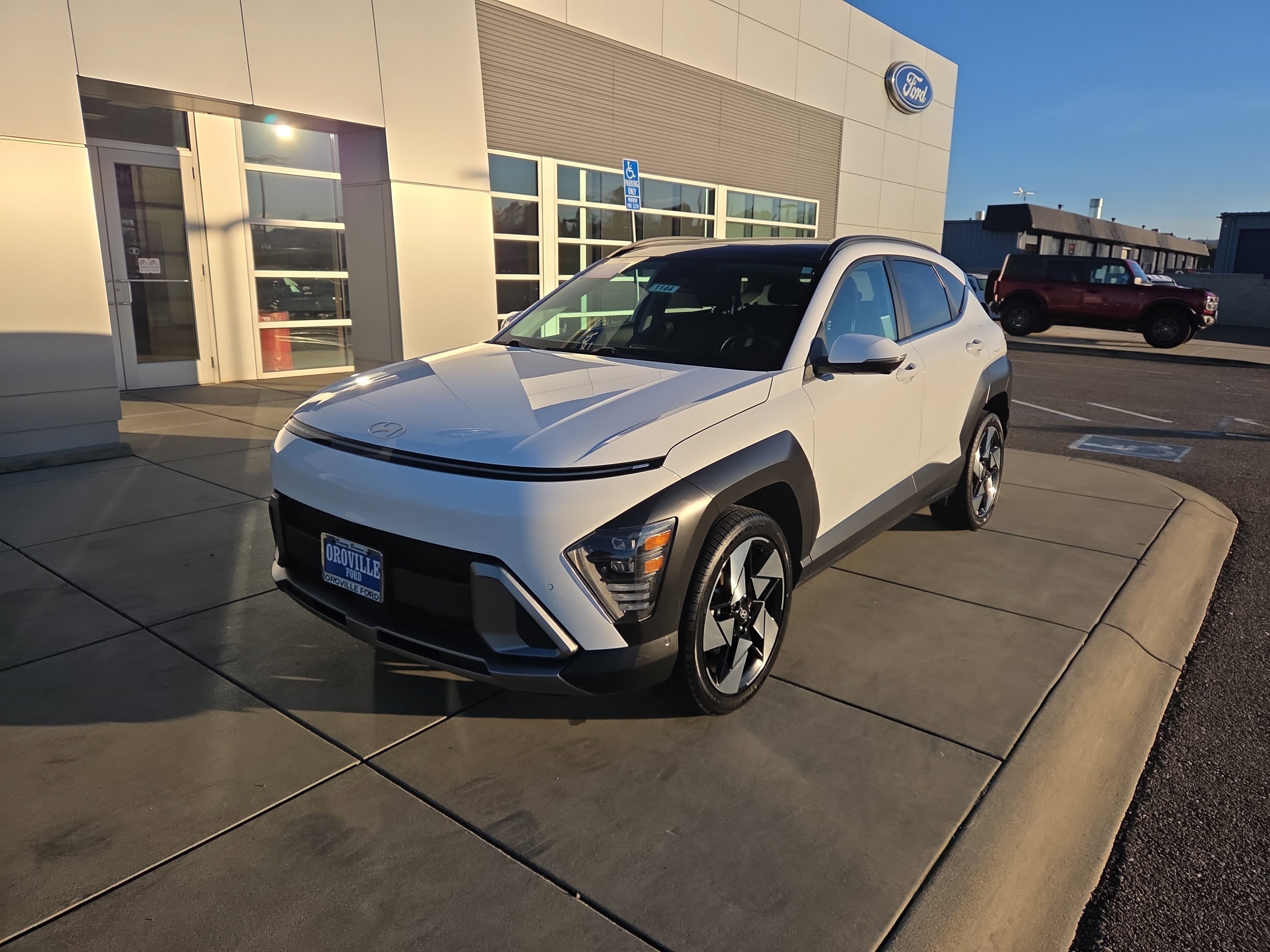 2024 Hyundai Kona Limited