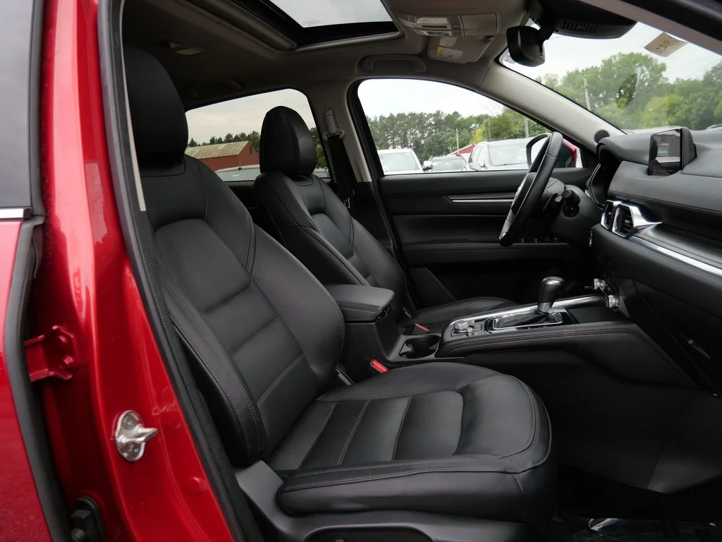 Used 2020 Red Mazda Grand Touring image 12