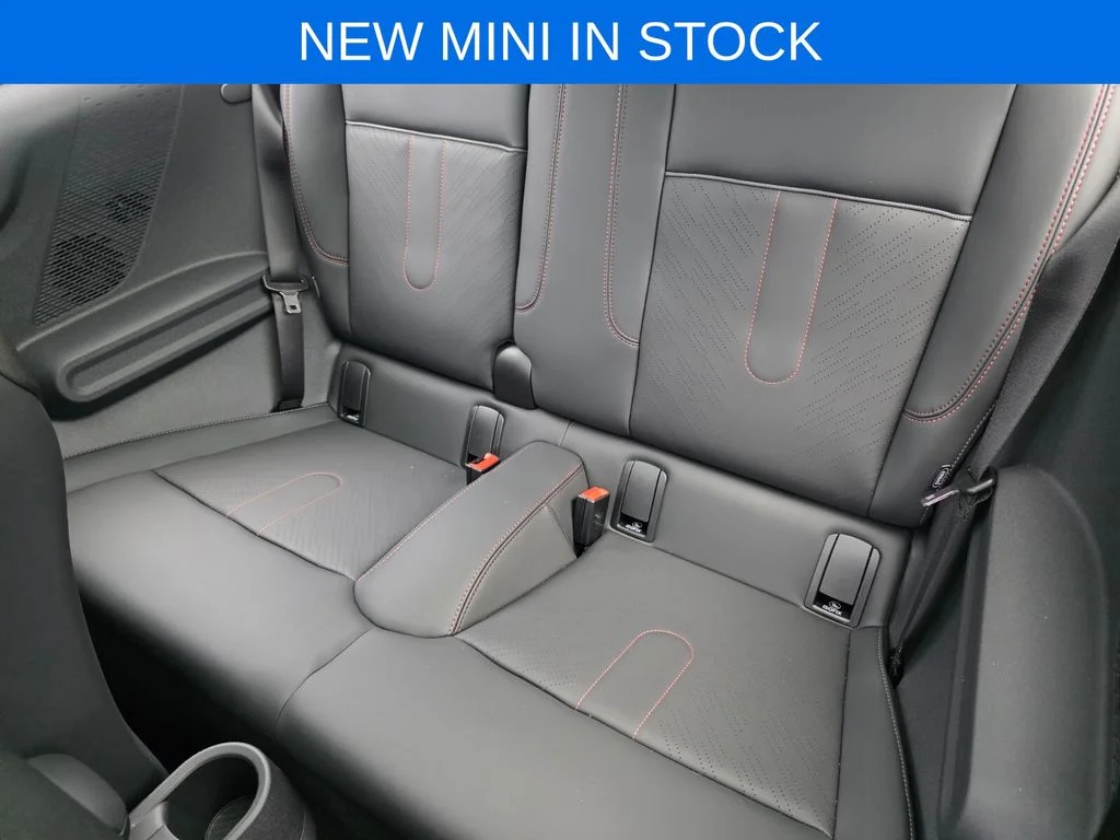 2026 MINI Hardtop 2 Door S - Photo 10
