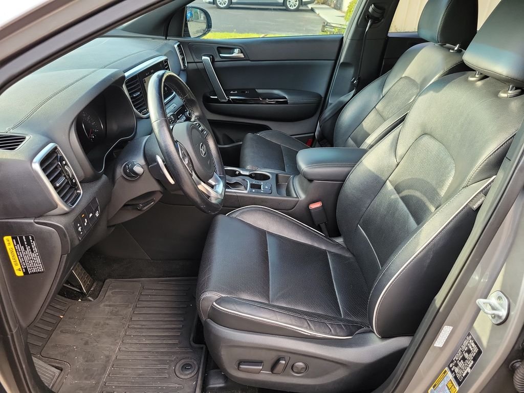 Used 2020 Steel Gray Kia SX image 22