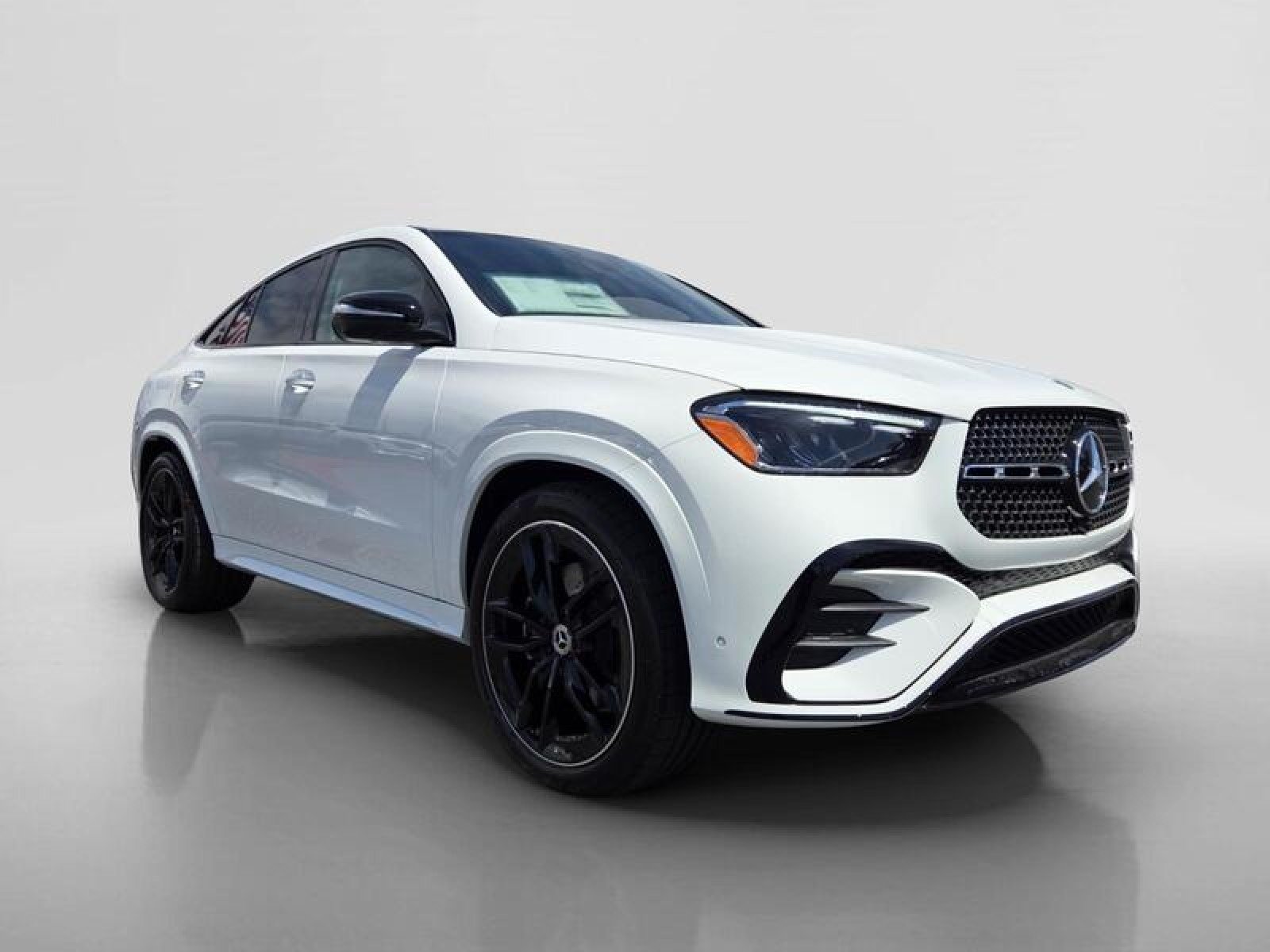 New 2026 Polar White Mercedes-Benz GLE 450 4MATIC® Coupe image 7