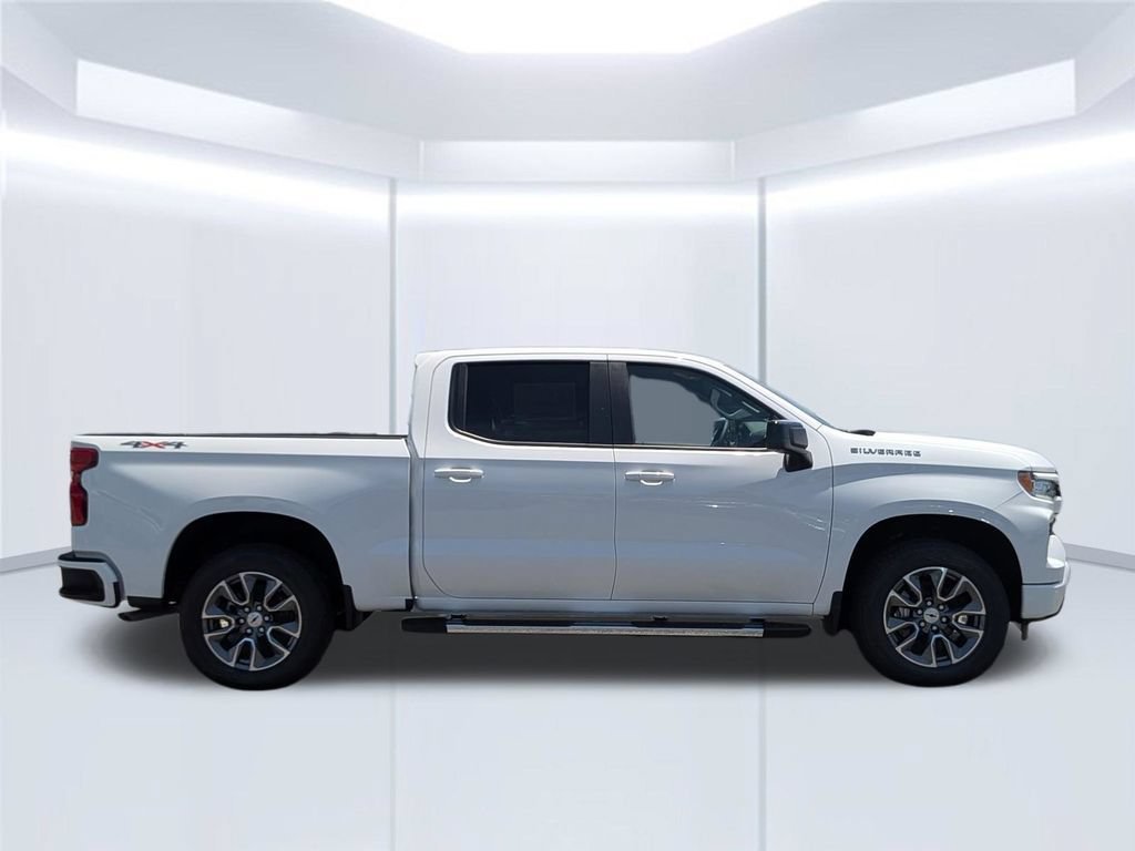 New 2026 Summit White Chevrolet RST image 7