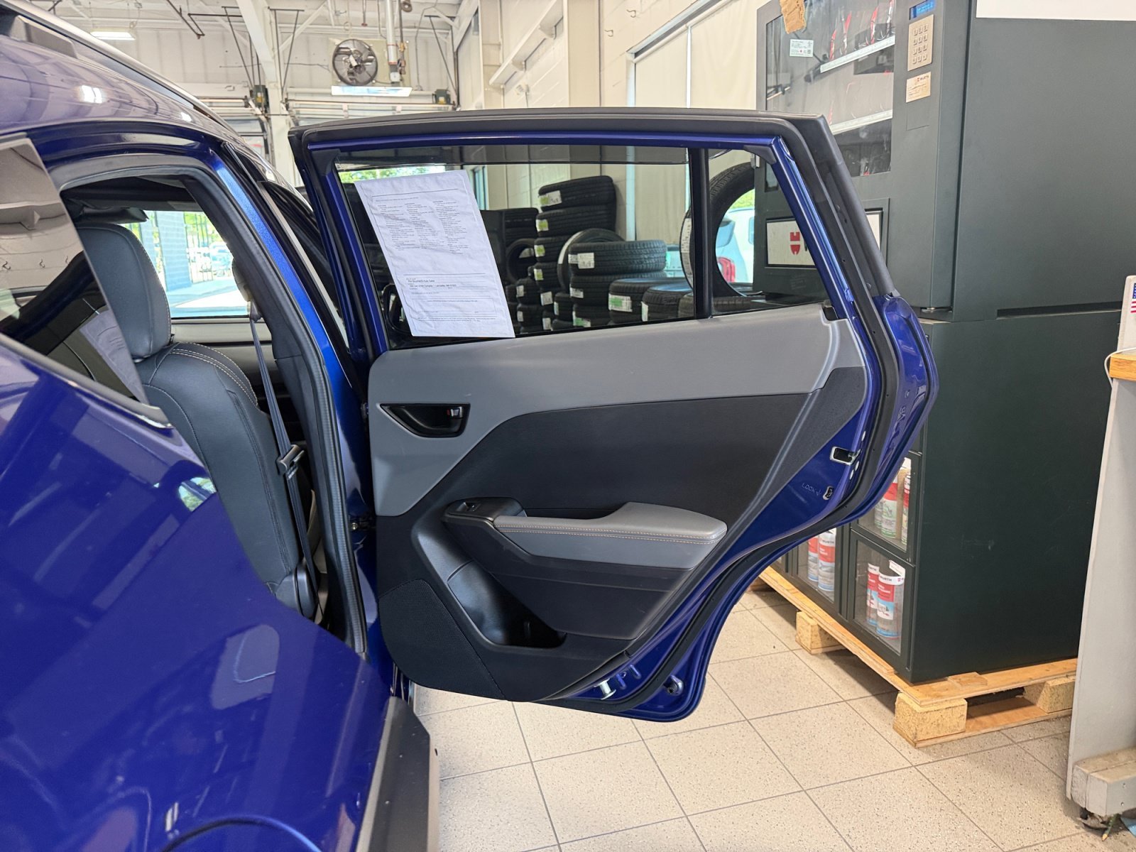 Used 2024 Sapphire Blue Pearl Subaru Wilderness image 37