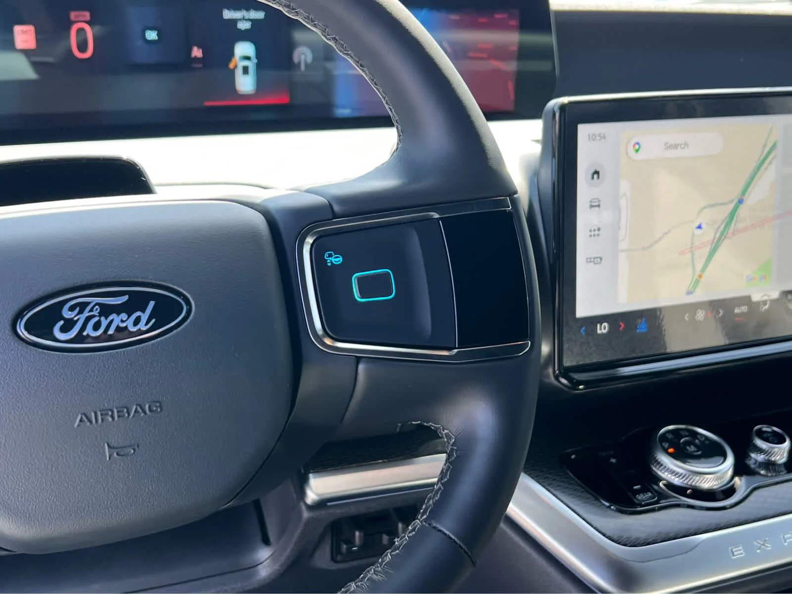 New 2026 Dark Matter Gray Metallic Ford MAX Platinum® image 35