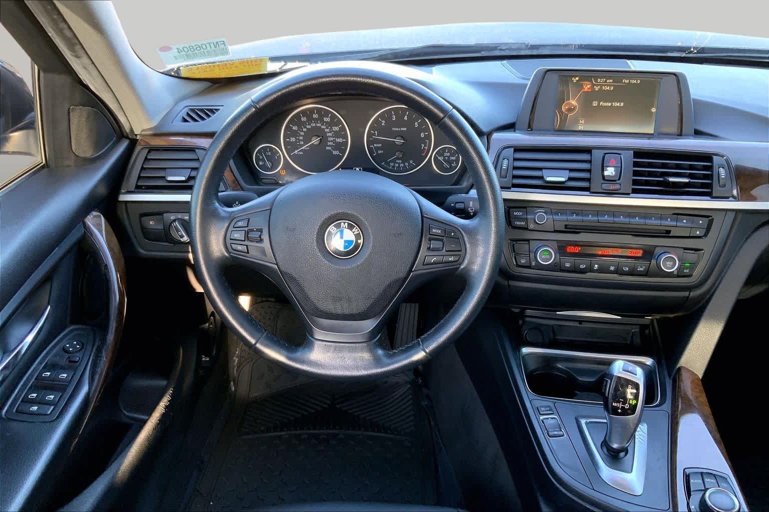 Used 2015 Black Sapphire Metallic BMW 320i image 6