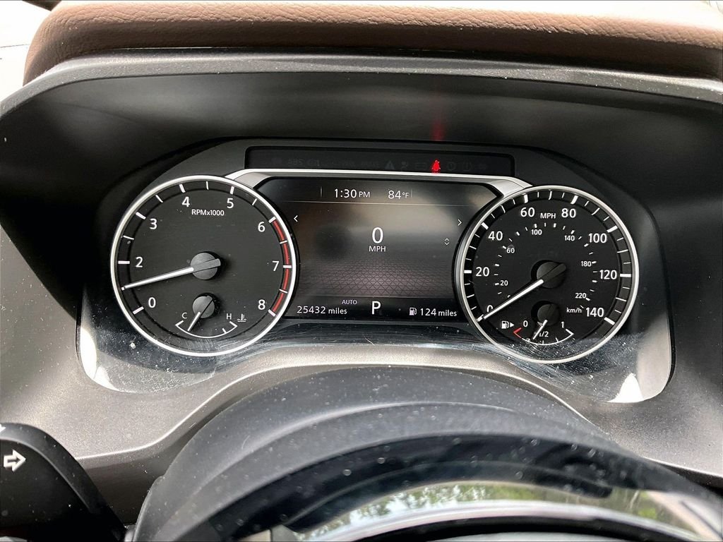 Used 2023 Gray Nissan SV image 8